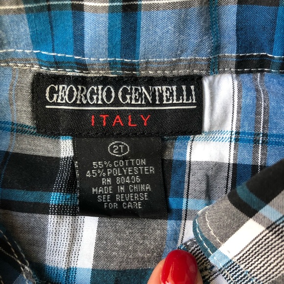 3/$10 NWOT Button Up - Picture 2 of 2